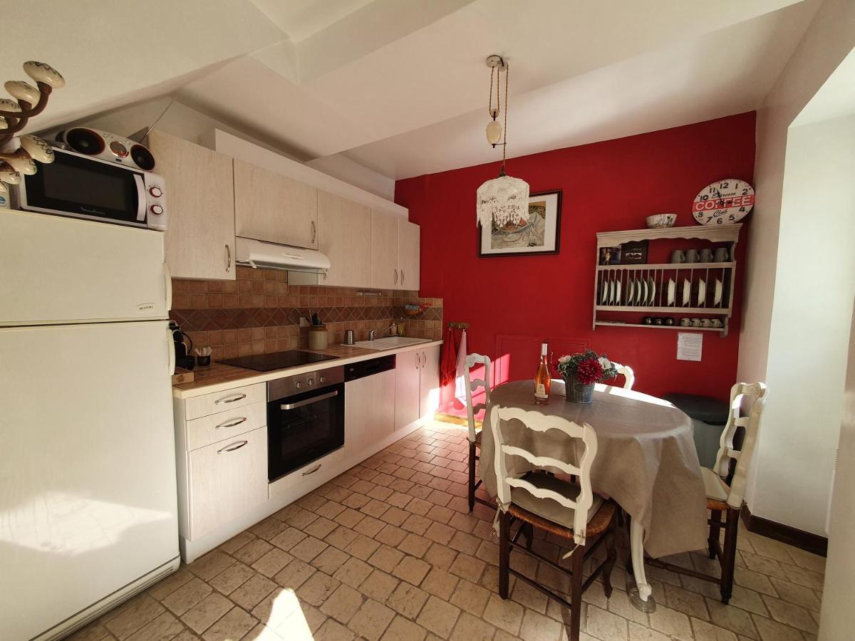 L'Angelus, Gite De Charme Au Coeur Du Vieux Village De Sablet Экстерьер фото